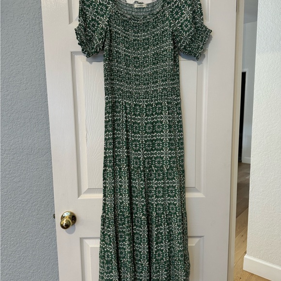 Max Studio Green/White Pattern Dress Large - Picture 2 of 3